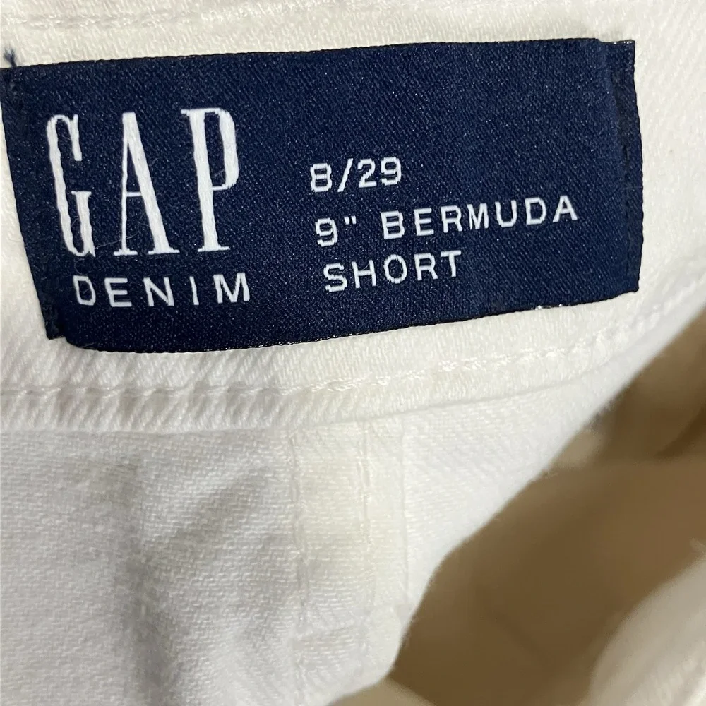 Gap Denim 9 Inch Bermuda Shorts White Womens Size‎ 8 29 Mid Rise Cuffed Hem